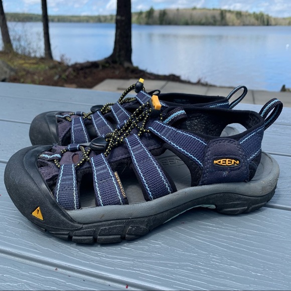 Keen Newport Sandals - Picture 2 of 10
